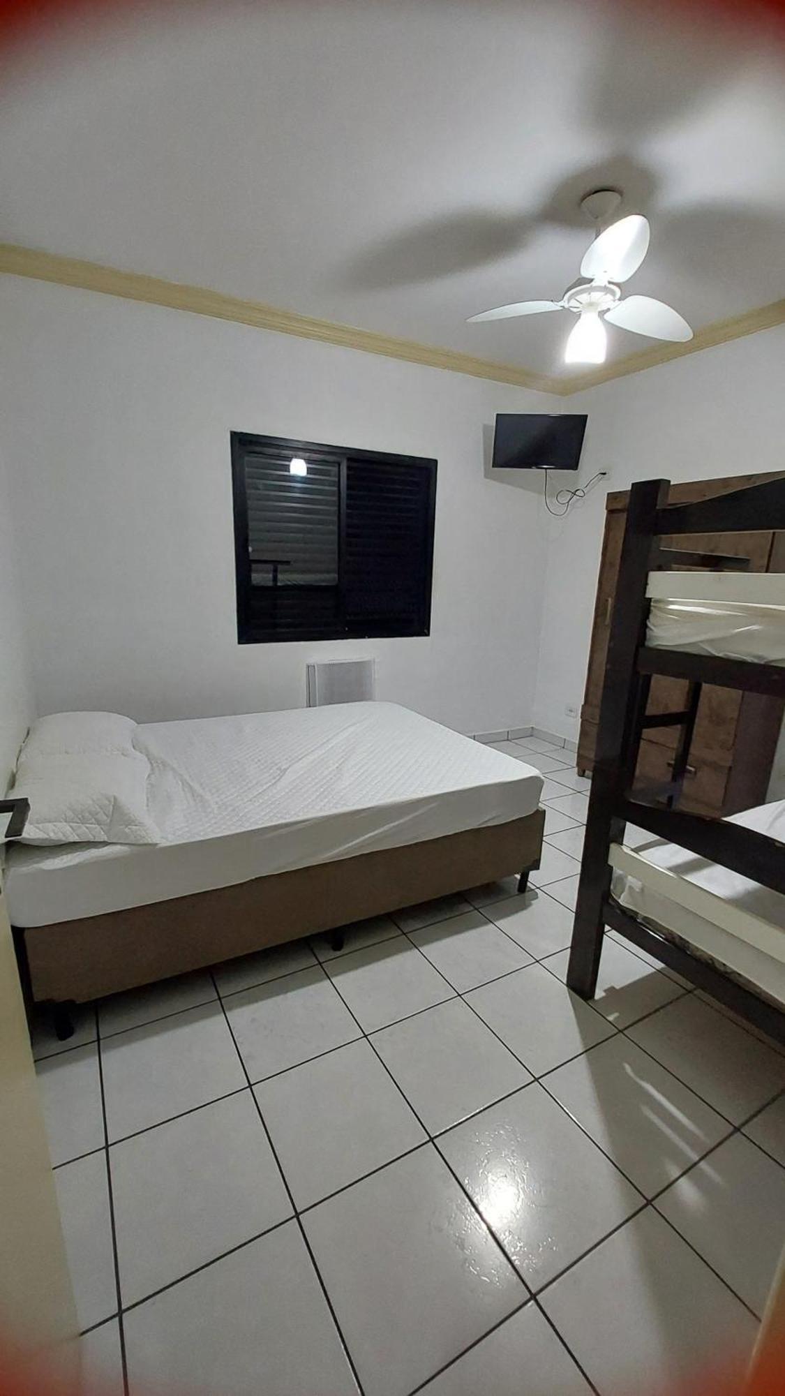 Apartamento Гуаружа Екстериор снимка